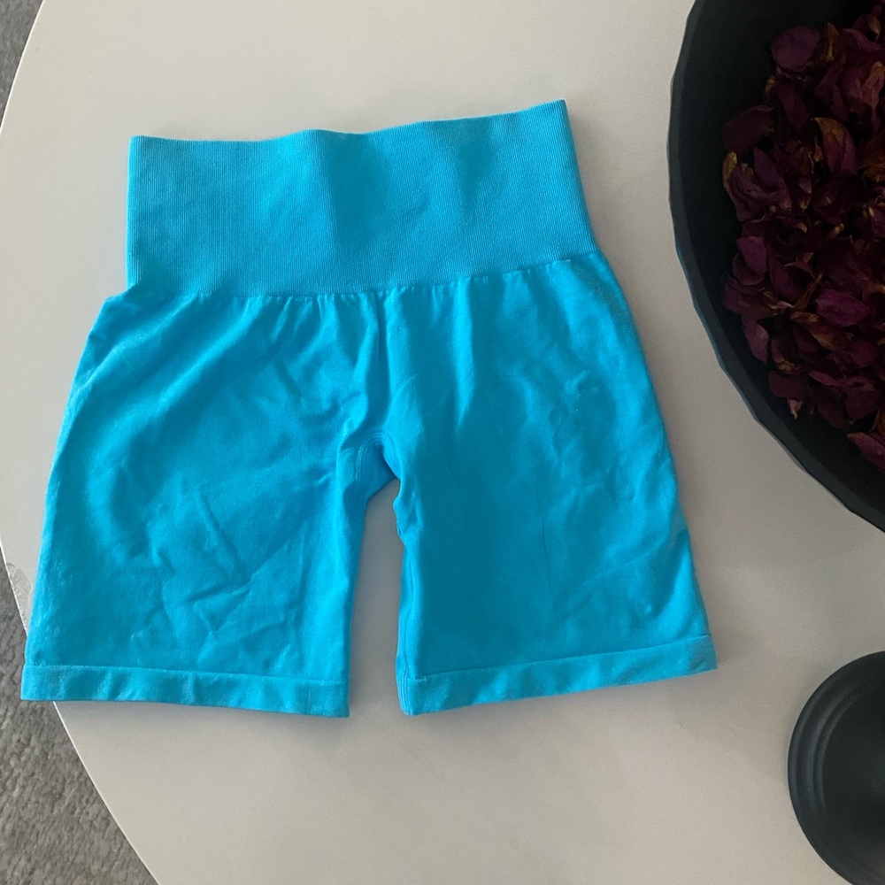 NVGTN High waist seamless pro shorts